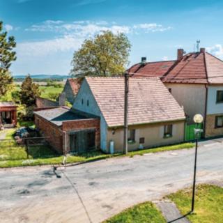 Prodej rodinného domu 96 m² Přeštice Žerovice