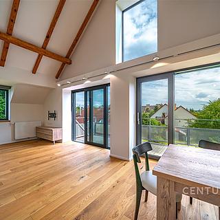 Pronájem bytu 5+1 a více 170 m² Praha