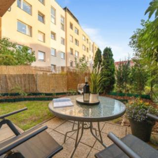Pronájem bytu 2+kk 53 m² Praha