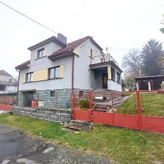 Prodej rodinného domu 240 m² Plánice, 