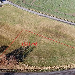 Prodej stavební parcely 1513 m&sup2; Měčín