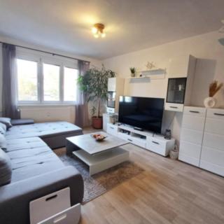 Prodej bytu 3+1 78 m² Klatovy, Pod Koníčky