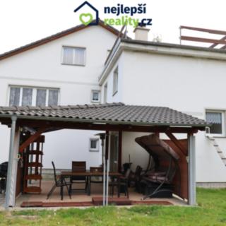 Prodej rodinného domu 450 m² Březová