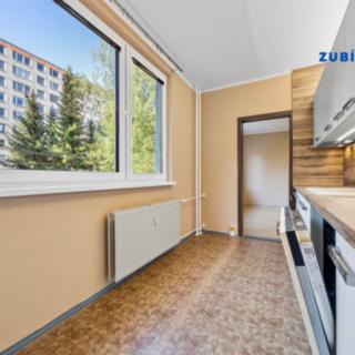 Pronájem bytu 3+1 72 m² Zlín, Podlesí II