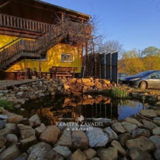 Prodej restaurace 750 m² Hukvaldy, 
