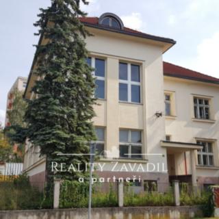 Pronájem bytu 2+1 65 m² Přelouč, Veverkova