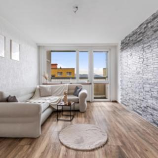 Prodej bytu 4+1 100 m² Ústí nad Labem, Kmochova