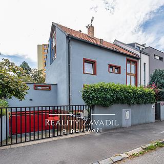 Pronájem pokoje 40 m&sup2; Praha
