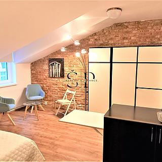 Pronájem bytu 1+kk, garsoniery 30 m&sup2; Karlovy Vary