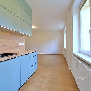Pronájem bytu 2+kk 56 m&sup2; Vsetín