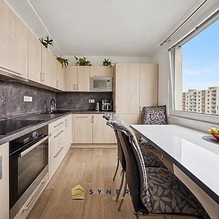 Prodej bytu 5+1 a více 87 m&sup2; Pardubice