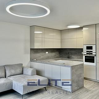 Pronájem bytu 3+kk 109 m&sup2; Liberec