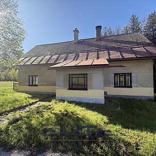 Prodej rodinného domu 178 m&sup2; Háje nad Jizerou
