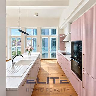 Prodej bytu 2+kk 71 m&sup2; Liberec