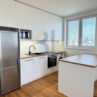 Pronájem bytu 2+kk 50 m&sup2; Hodonín