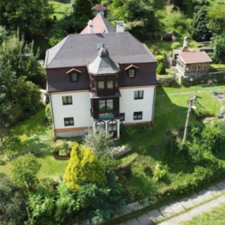 Prodej rodinného domu 275 m² Děčín