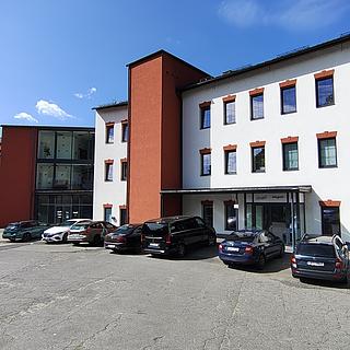 Pronájem kanceláře 229 m&sup2; Děčín