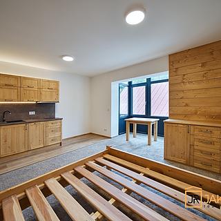 Prodej bytu 1+kk, garsoniery 28 m² Černý Důl