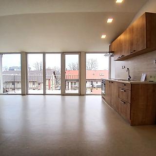 Pronájem bytu 2+kk 75 m&sup2; Ostrava