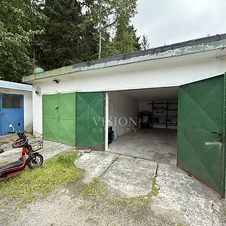 Prodej garáže 22 m² Loučovice
