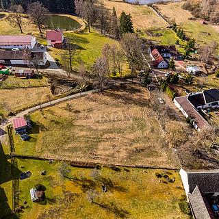 Prodej stavební parcely 2062 m&sup2; Kamenice nad Lipou