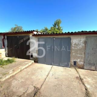 Prodej garáže 18 m² Odolena Voda