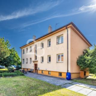 Prodej bytu 3+1 68 m² Kostelec nad Labem, Na Sídlišti