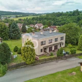 Prodej dvougeneračního domu 140 m² Havlovice