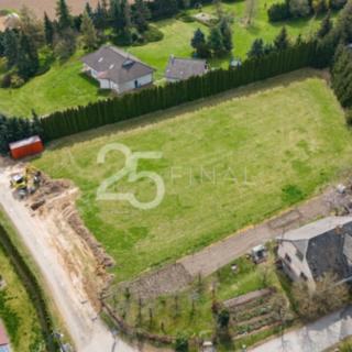 Prodej stavební parcely 3 296 m² Velká Jesenice, 