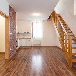 Pronájem bytu 2+kk 55 m&sup2; Šumperk