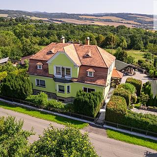 Prodej vily 300 m&sup2; Libina