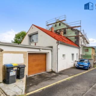 Prodej rodinného domu 140 m&sup2; Dubí