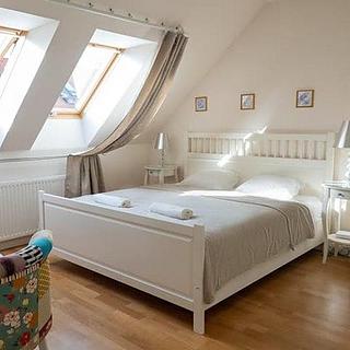 Pronájem bytu 3+kk 90 m&sup2; Praha