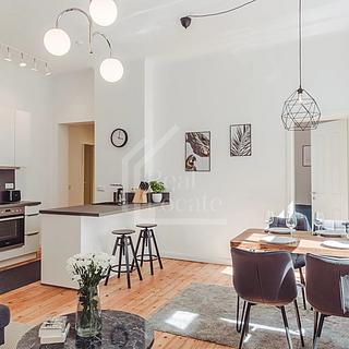 Pronájem bytu 2+kk 65 m&sup2; Praha
