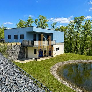 Pronájem bytu 5+kk 148 m&sup2; Mladá Boleslav