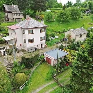 Prodej rodinného domu 110 m&sup2; Úpice