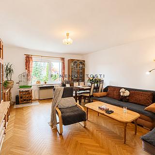 Prodej bytu 4+1 202 m&sup2; Lázně Bělohrad