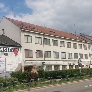 Pronájem obchodu 90 m&sup2; Pardubice