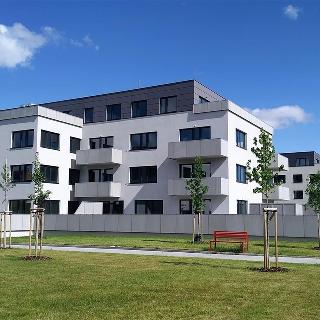 Prodej bytu 3+kk 81 m² Horoměřice, Karla IV.