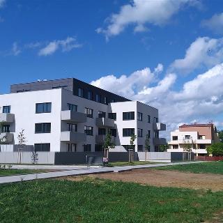 Prodej bytu 3+kk 83 m² Horoměřice, Karla IV.