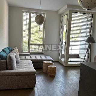 Pronájem bytu 2+kk 51 m² Praha, Jitřní