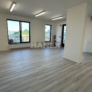 Pronájem obchodu 73 m² Praha