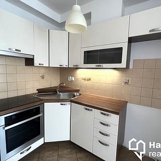 Pronájem bytu 2+kk 49 m&sup2; Olomouc