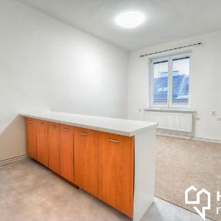 Pronájem bytu 2+kk 40 m² Olomouc, kpt. Nálepky