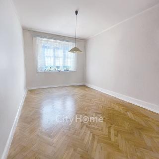 Prodej bytu 2+kk 52 m² Praha, Hartigova