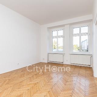 Prodej bytu 3+1 115 m² Praha, Sokolovská