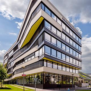 Pronájem kanceláře 439 m&sup2; Praha