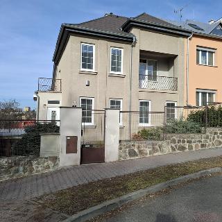 Pronájem rodinného domu 120 m² Brno, Sirotkova