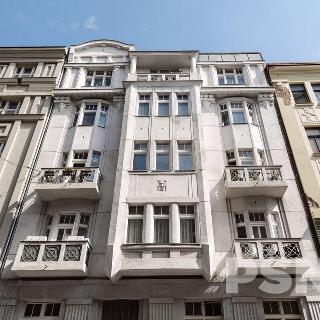 Pronájem bytu 3+kk 84 m² Praha, Heřmanova