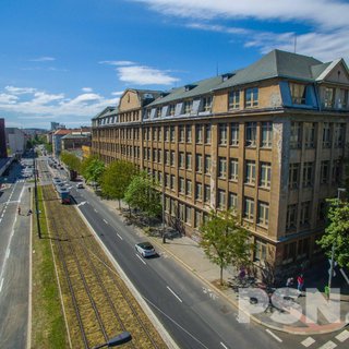 Pronájem garáže 22 m² Praha, Vršovická